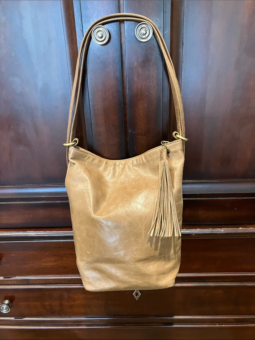 Hobo Blaze Tan Leather Tassel Shoulder Bag Converts To Backpack - Women